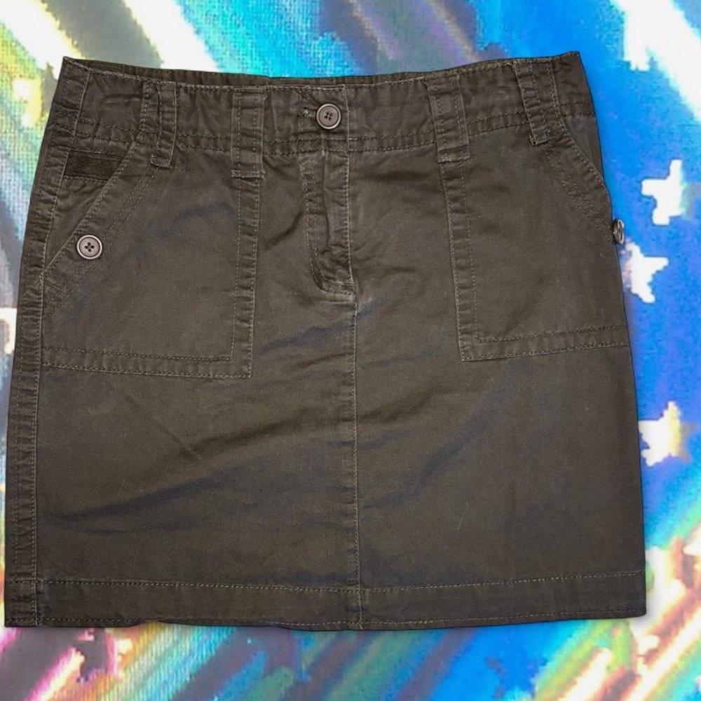 Y2K cargo skirt